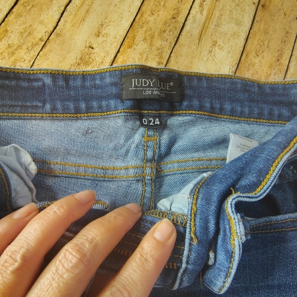 Judy Blue Distressed Dark Blue Jean Shorts - Picture 3 of 3